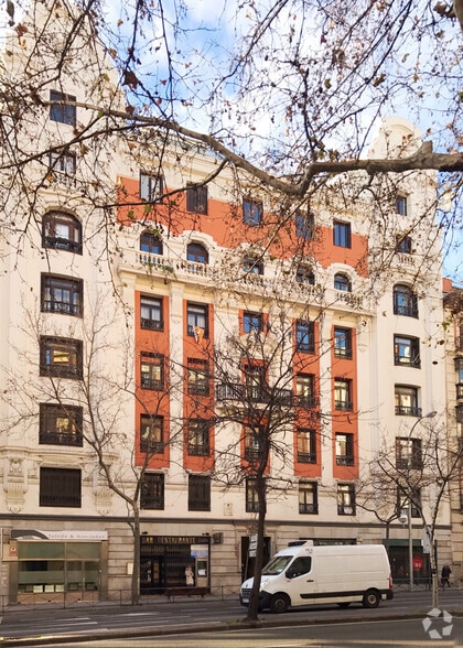 Calle de Sagasta, 12, Madrid, Madrid en alquiler - Foto del edificio - Imagen 2 de 2
