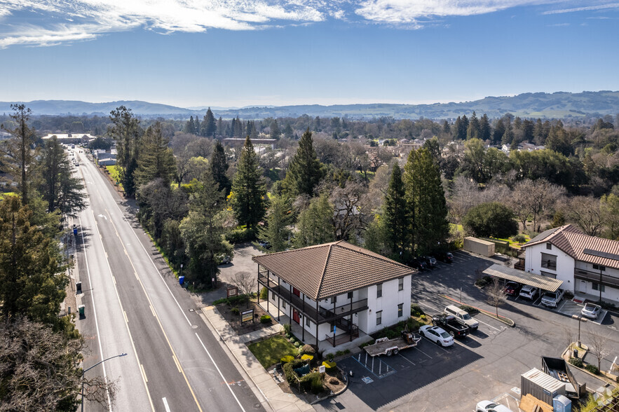 19327 Sonoma Hwy, Sonoma, CA en alquiler - Foto del edificio - Imagen 2 de 5