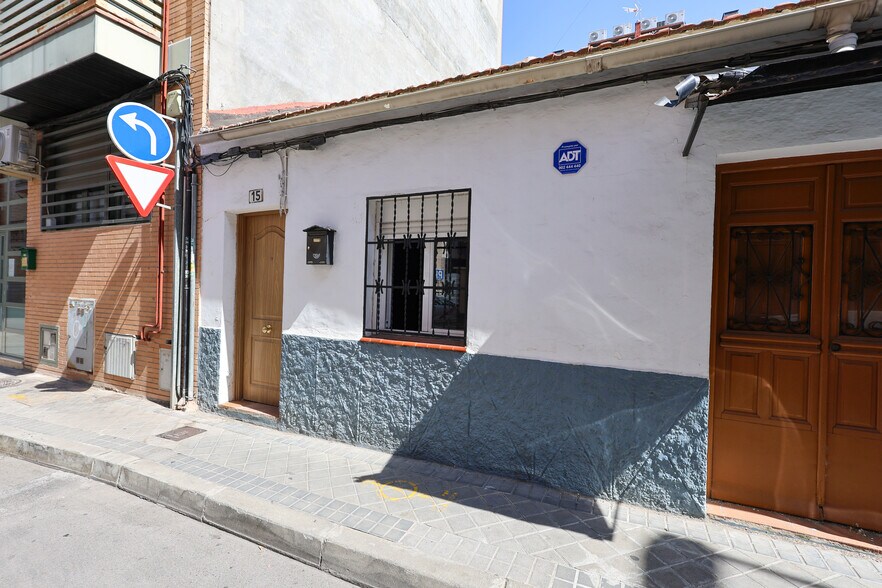 Calle la Coruña, Leganés, Madrid en venta - Foto del edificio - Imagen 3 de 7
