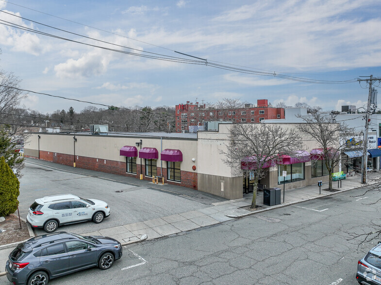 22 Langley Rd, Newton Centre, MA en alquiler - Foto del edificio - Imagen 2 de 9