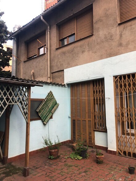 Edificio residencial en Manresa, Barcelona en venta - Foto del edificio - Imagen 3 de 28