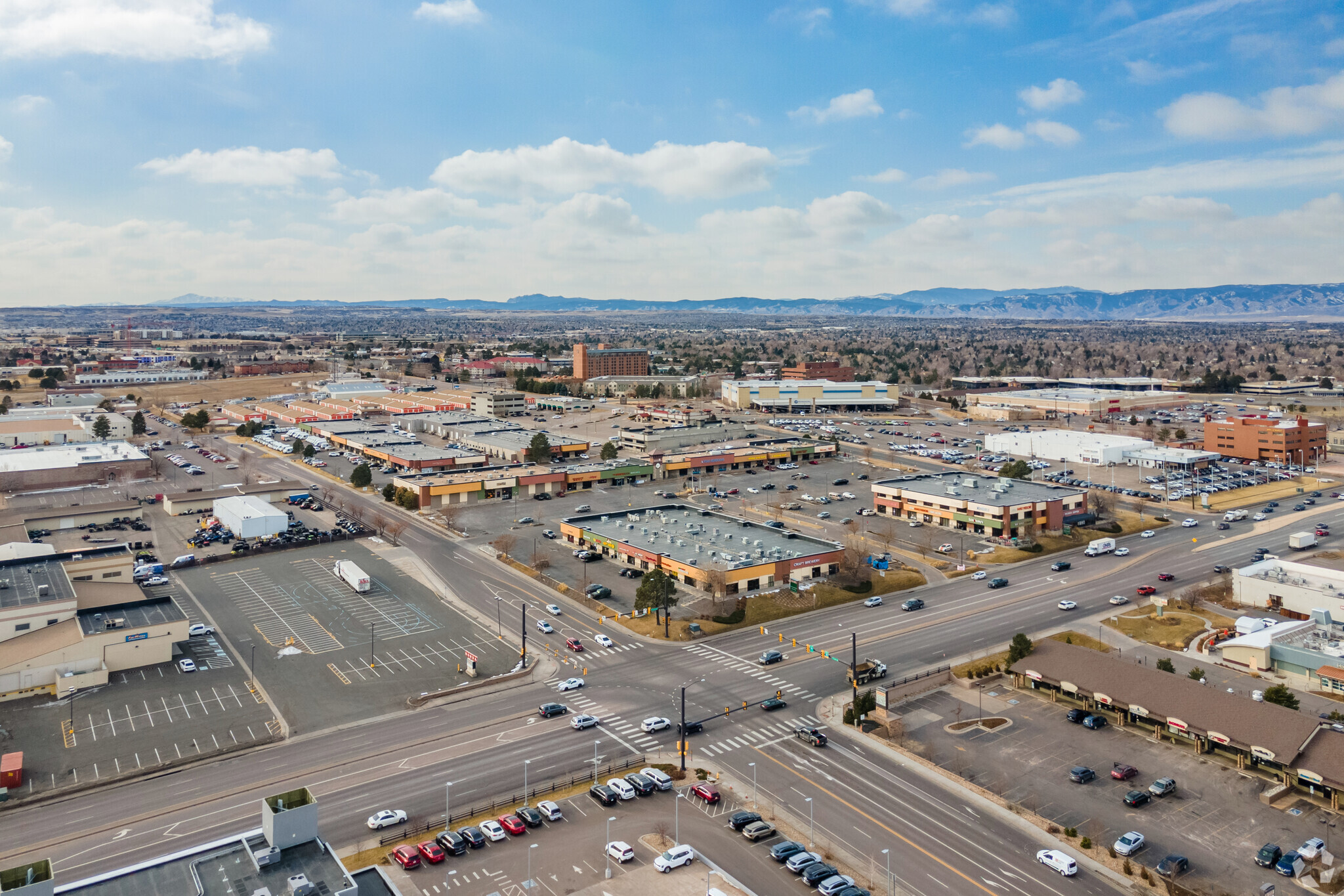 9672 E Arapahoe Rd, Greenwood Village, CO en alquiler Foto del edificio- Imagen 1 de 40