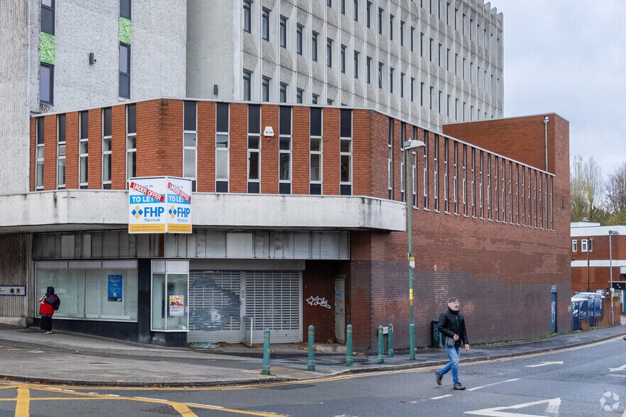 1104 Warwick Rd, Birmingham en alquiler - Foto principal - Imagen 1 de 3