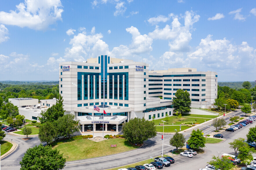 5651 Frist Blvd, Hermitage, TN en alquiler - Foto del edificio - Imagen 1 de 20