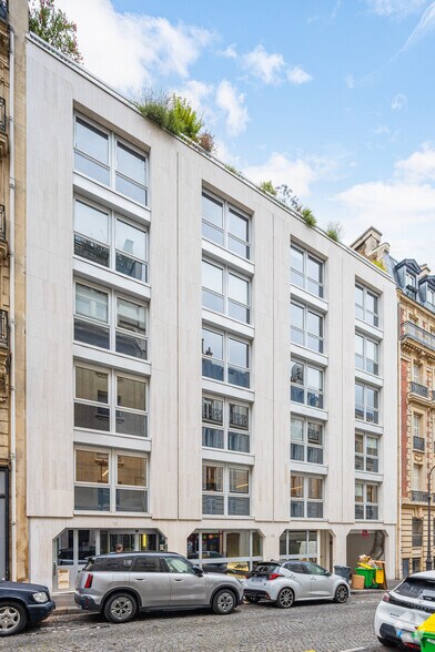 18 Rue Jean Giraudoux, Paris en alquiler - Foto del edificio - Imagen 3 de 9