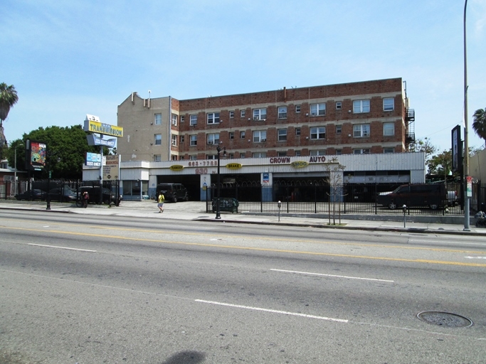 930 N Vermont Ave, Los Angeles, CA en alquiler - Foto del edificio - Imagen 3 de 3