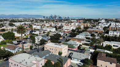 1464-1466 W 35th Pl, Los Angeles, CA - VISTA AÉREA  vista de mapa