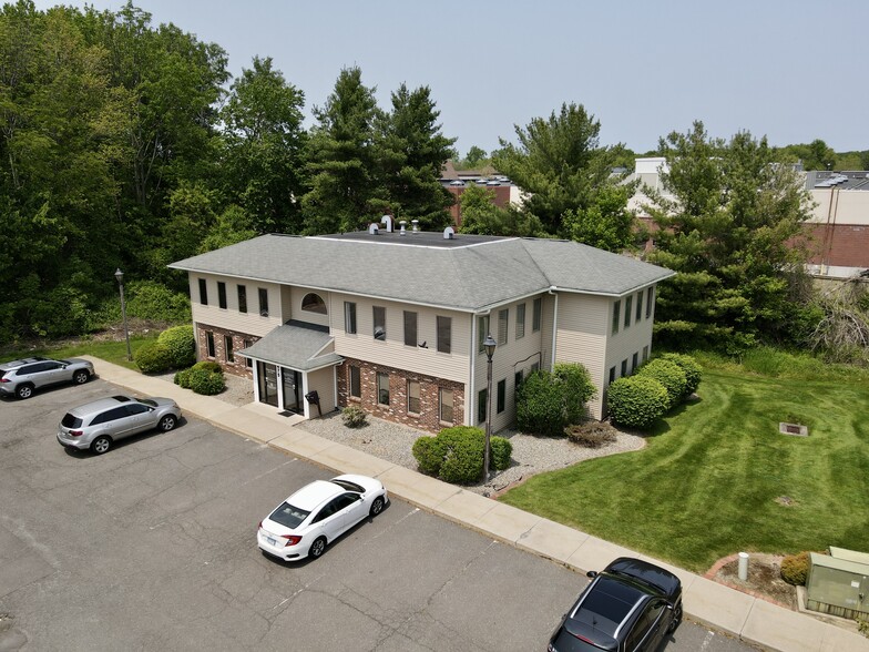 475 Buckland Rd, South Windsor, CT en alquiler - Foto principal - Imagen 1 de 2