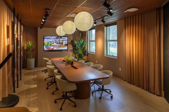 Más detalles de 301 Remington St, Fort Collins, CO - Coworking en alquiler