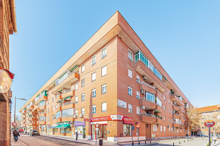 Plaza Hermano Ramón Quiroga, Valdemoro, Madrid en venta - Foto del edificio - Imagen 3 de 3