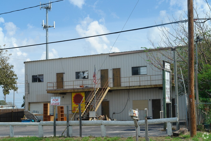 1935 Flour Bluff Dr, Corpus Christi, TX en venta - Foto del edificio - Imagen 3 de 4