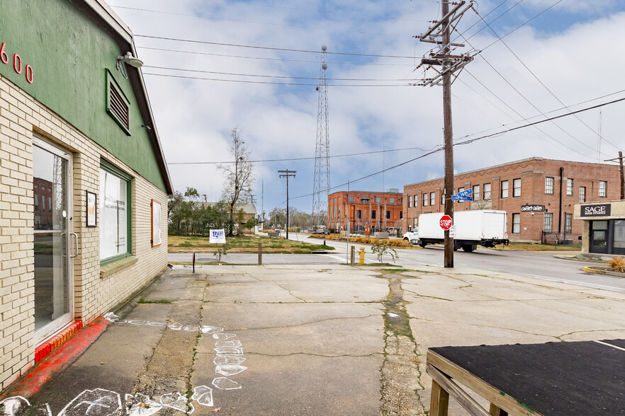 1600 Government St, Baton Rouge, LA en venta - Foto del edificio - Imagen 2 de 16