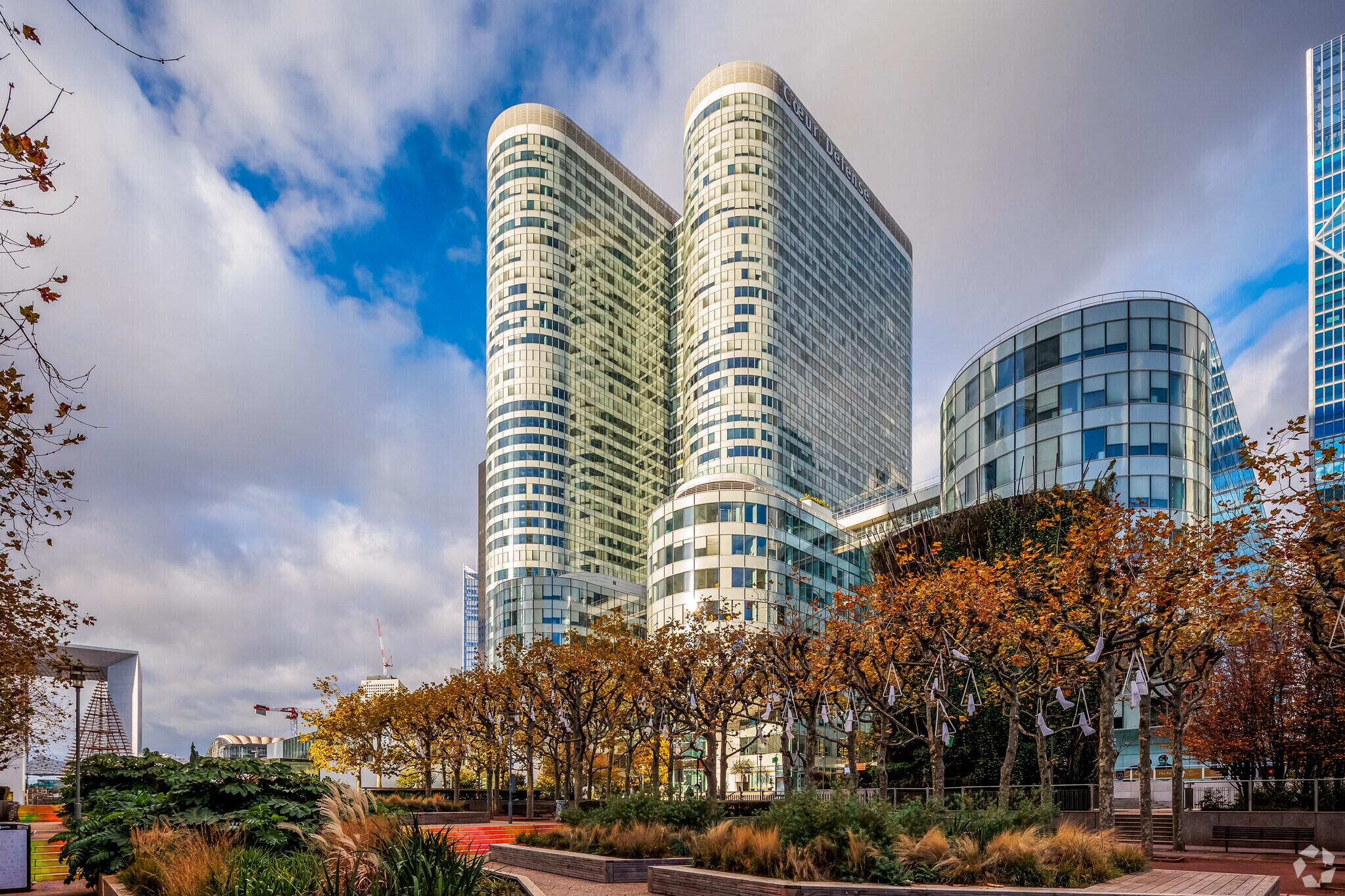 100-110 Esplanade Du Général De Gaulle, Courbevoie en alquiler Foto principal- Imagen 1 de 7