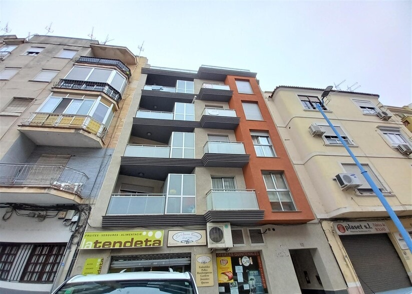 Local en Xàtiva en venta - Foto del edificio - Imagen 2 de 16