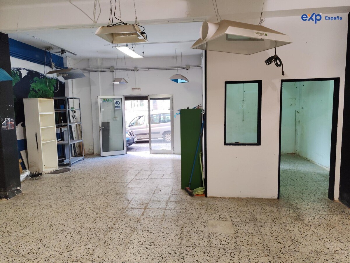Oviedo, AST 33009 - Unidad 01 - - Foto del interior - Image 1 of 6