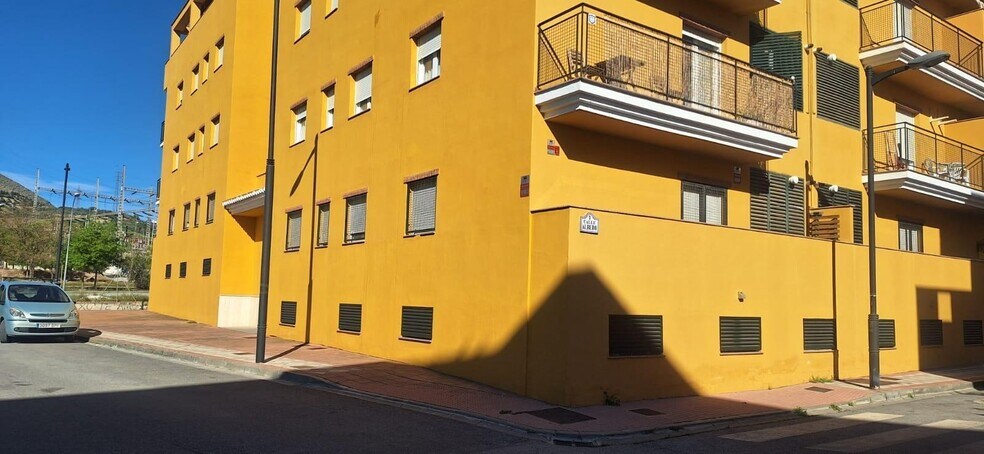 Calle del Albero, 6, Atarfe, Granada en venta - Foto del edificio - Imagen 3 de 54