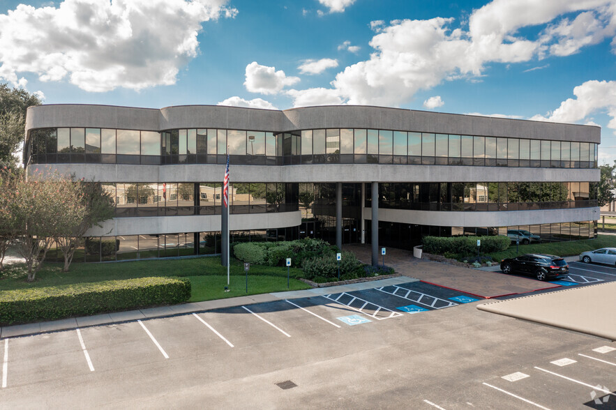 16340 Park Ten Place Dr, Houston, TX en alquiler - Foto del edificio - Imagen 3 de 11