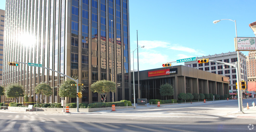 221 N Kansas St, El Paso, TX en alquiler - Foto del edificio - Imagen 3 de 12