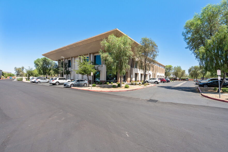 1930 W Pinnacle Peak Rd, Phoenix, AZ en alquiler - Foto del edificio - Imagen 1 de 10