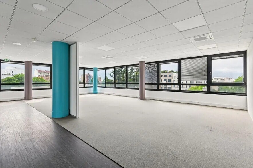 163-167 Avenue Georges Clemenceau, Nanterre en alquiler - Foto del edificio - Imagen 3 de 11