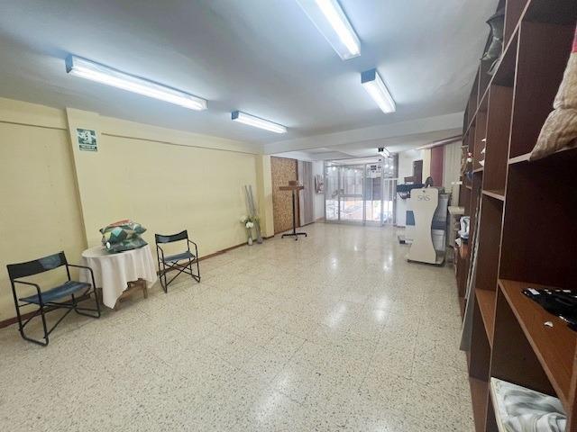 Sant Feliu de Llobregat, BAR 08980 - Unidad - - - Foto del interior - Image 1 of 5