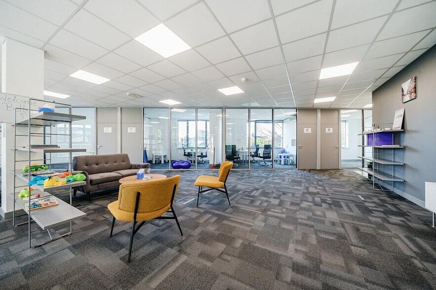 57 Putney Bridge Rd, London en venta - Foto del edificio - Imagen 2 de 21