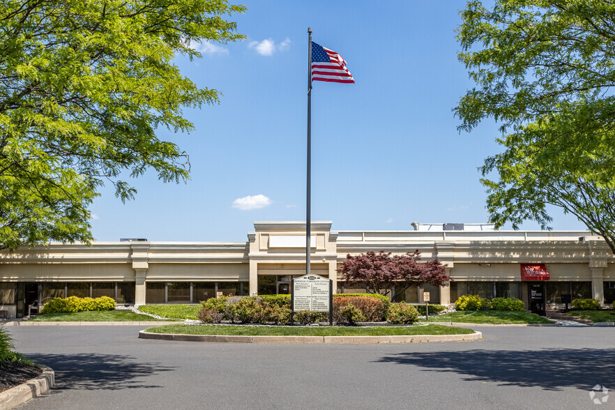 400 Horsham Rd, Horsham, PA en alquiler - Foto del edificio - Imagen 2 de 7