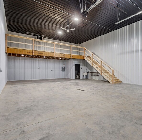 9827 Industrial Dr, Horace, ND en venta - Foto del interior - Imagen 2 de 2