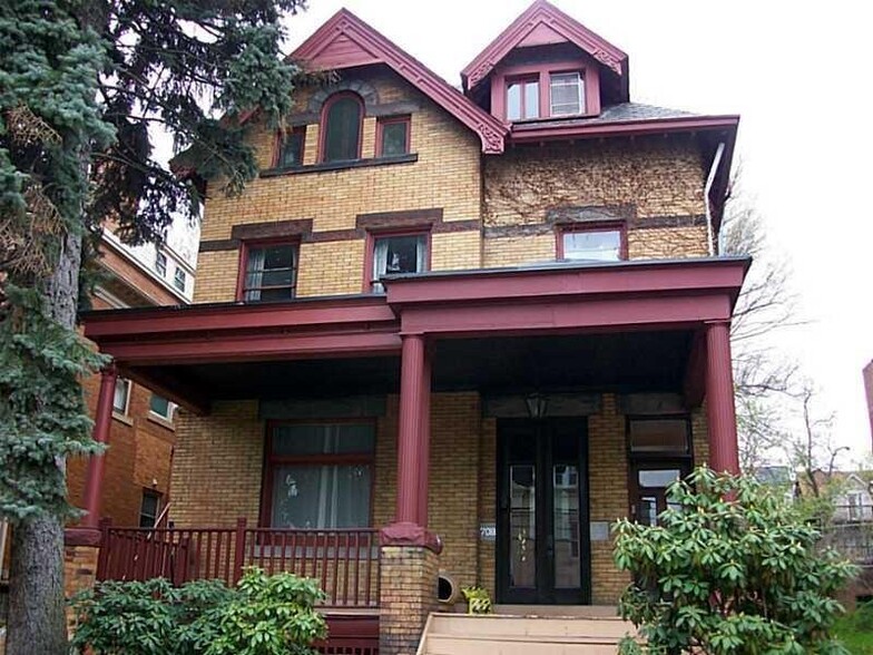 708 S Negley Ave, Pittsburgh, PA en venta - Foto principal - Imagen 1 de 25