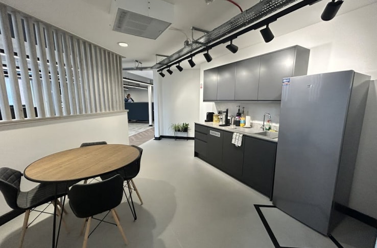 5 Blantyre St, Manchester, GTM M15 4JJ - Unidad 7 -  - Foto del interior - Image 2 of 5