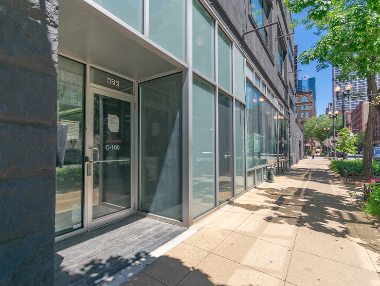 626 W Randolph St, Chicago, IL en alquiler - Foto del edificio - Imagen 2 de 13