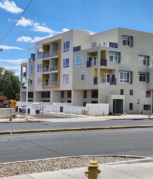 2320 Central Ave SW, Albuquerque, NM en alquiler - Foto del edificio - Imagen 2 de 13