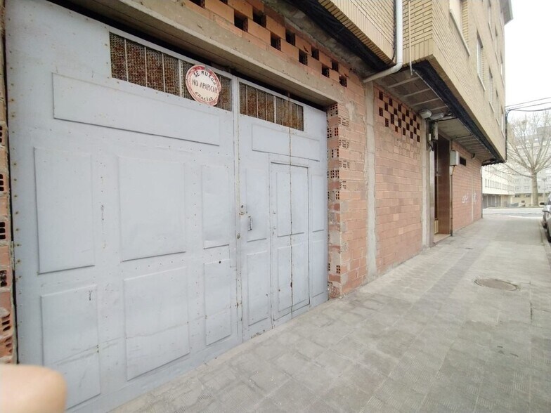 Local en Narón, La Coruna en venta - Foto del edificio - Imagen 1 de 5