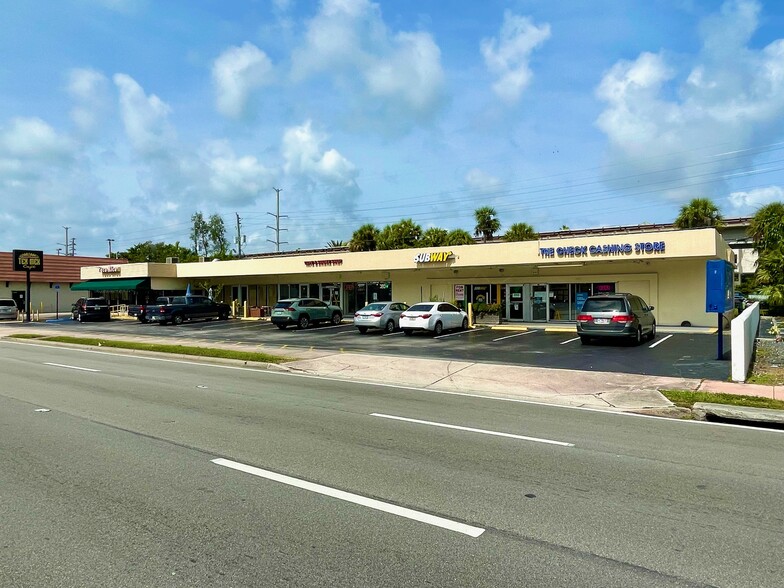 455 S Dixie Hwy, Coral Gables, FL en alquiler - Foto del edificio - Imagen 1 de 3