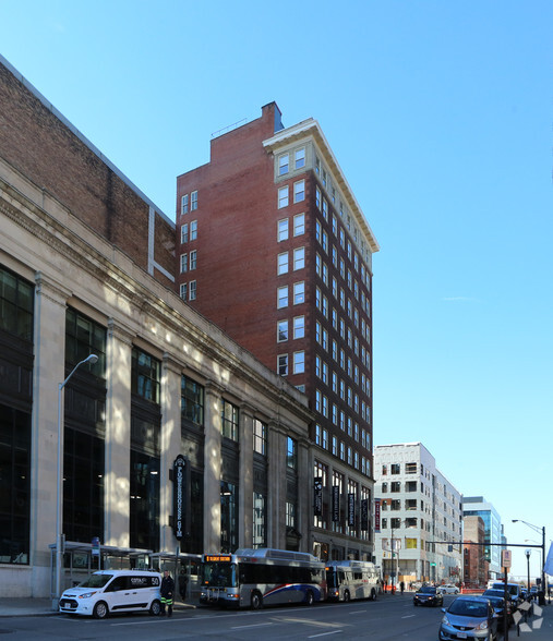 5 E Long St, Columbus, OH en alquiler - Foto del edificio - Imagen 3 de 5