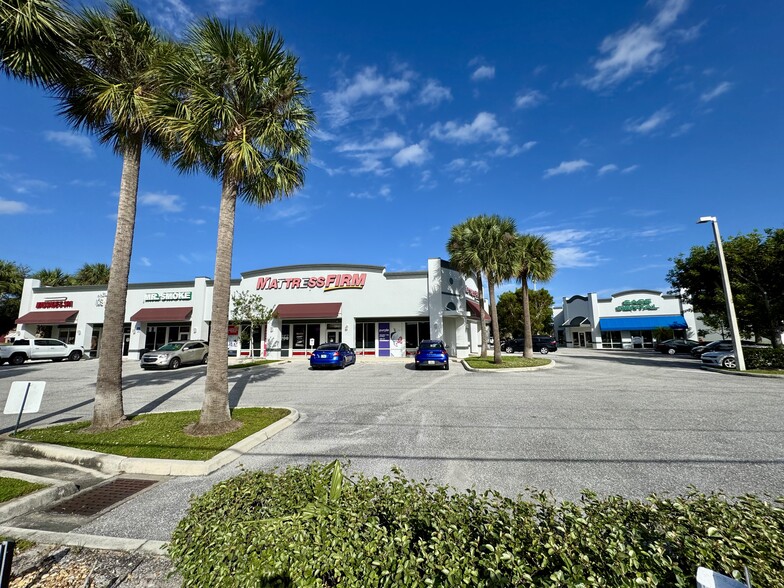 2835-2841 NW Federal Hwy, Stuart, FL en alquiler - Foto del edificio - Imagen 1 de 4