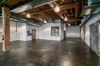 240 N Broadway, Portland, OR en alquiler Foto del interior- Imagen 2 de 4