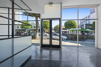 139 S Beverly Dr, Beverly Hills, CA en alquiler Foto del interior- Imagen 1 de 8