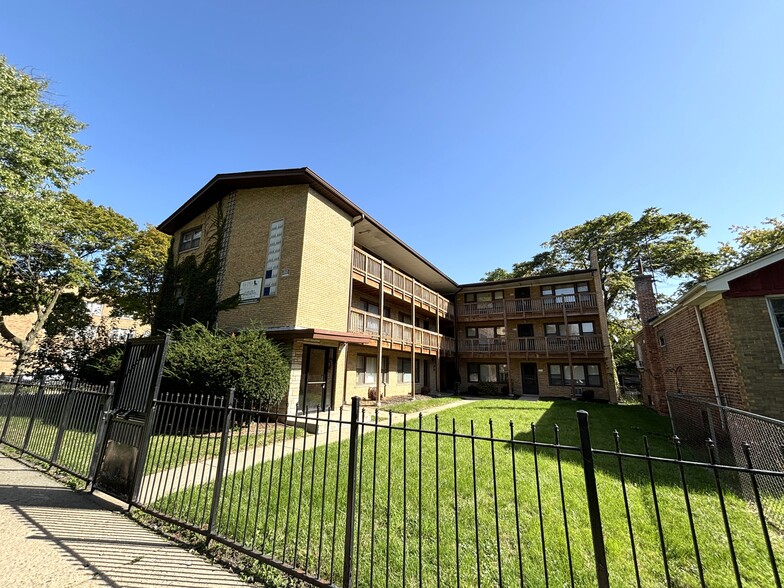 8107 S Ellis Ave, Chicago, IL en venta - Foto principal - Imagen 1 de 10