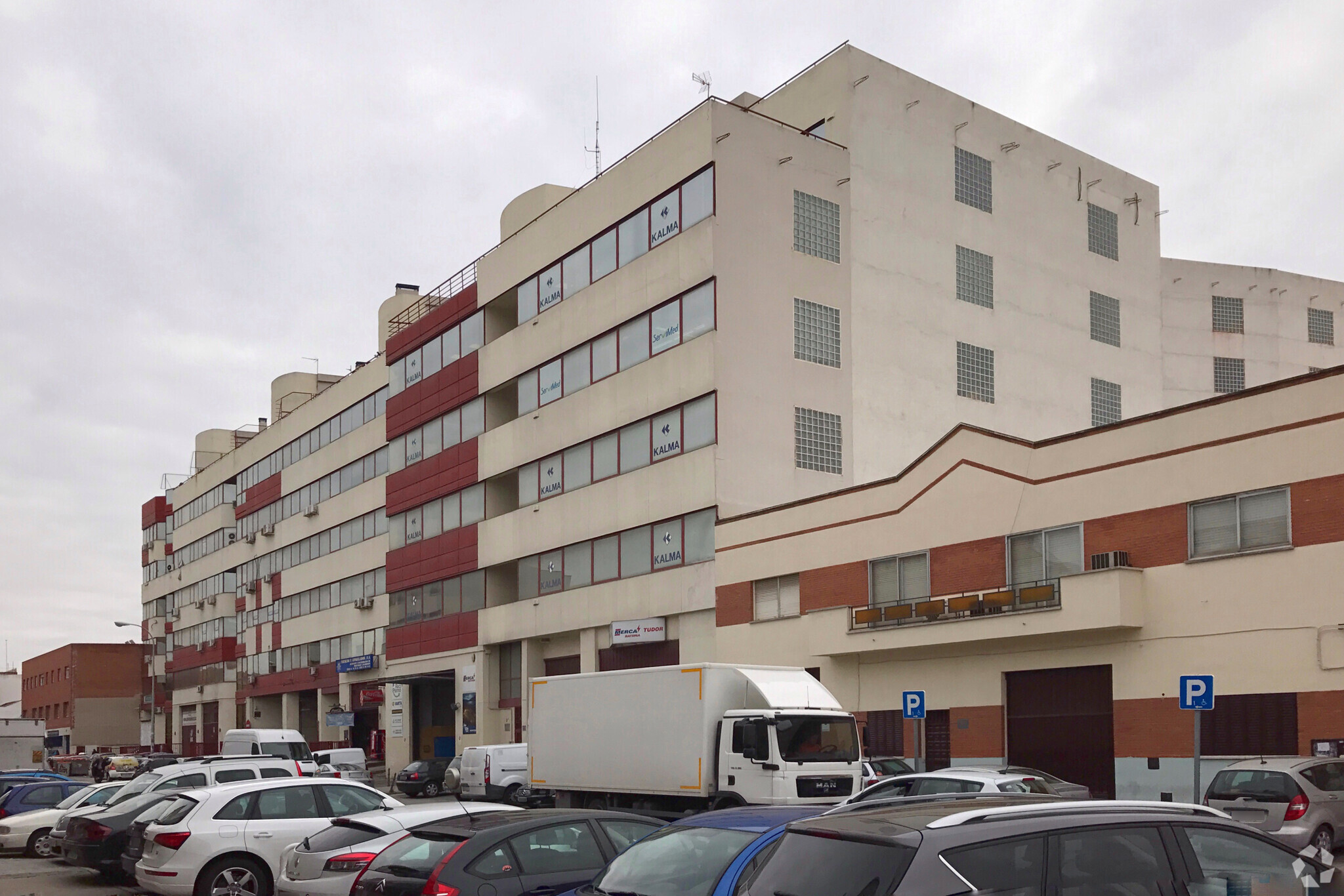 Naves en Madrid, MAD en venta Foto del edificio- Imagen 1 de 3