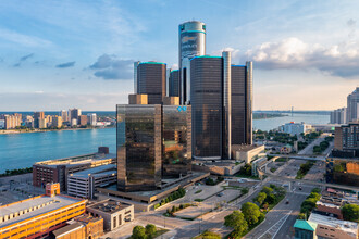 600 Renaissance Ctr, Detroit, MI - vista aérea  vista de mapa