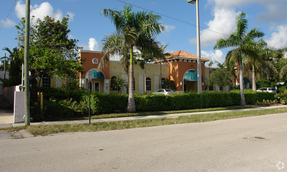 500 SE 15th St, Fort Lauderdale, FL en alquiler - Foto del edificio - Imagen 2 de 32