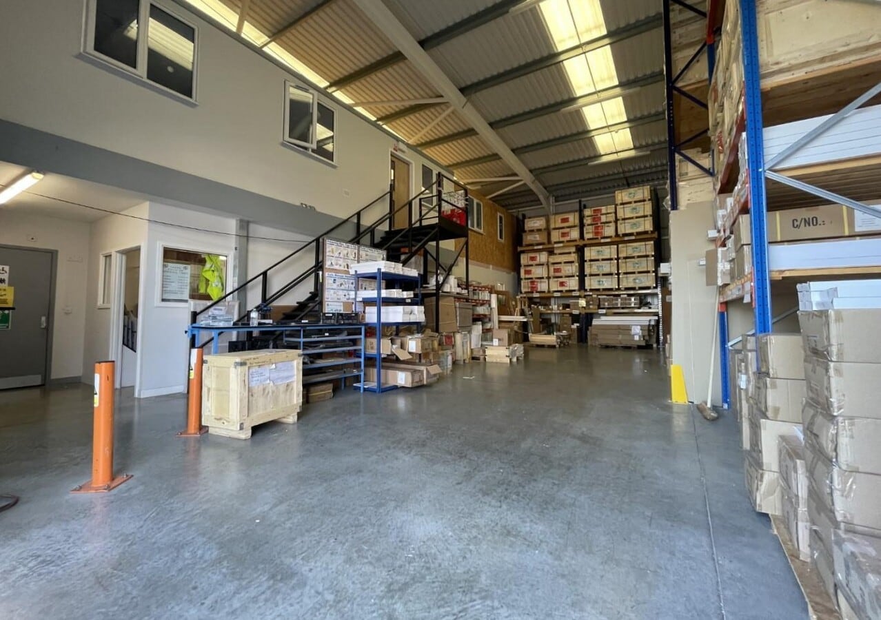 Hall Ave, Ashford, KEN TN24 0YY - Unidad 1 -  - Foto del interior - Image 1 of 2