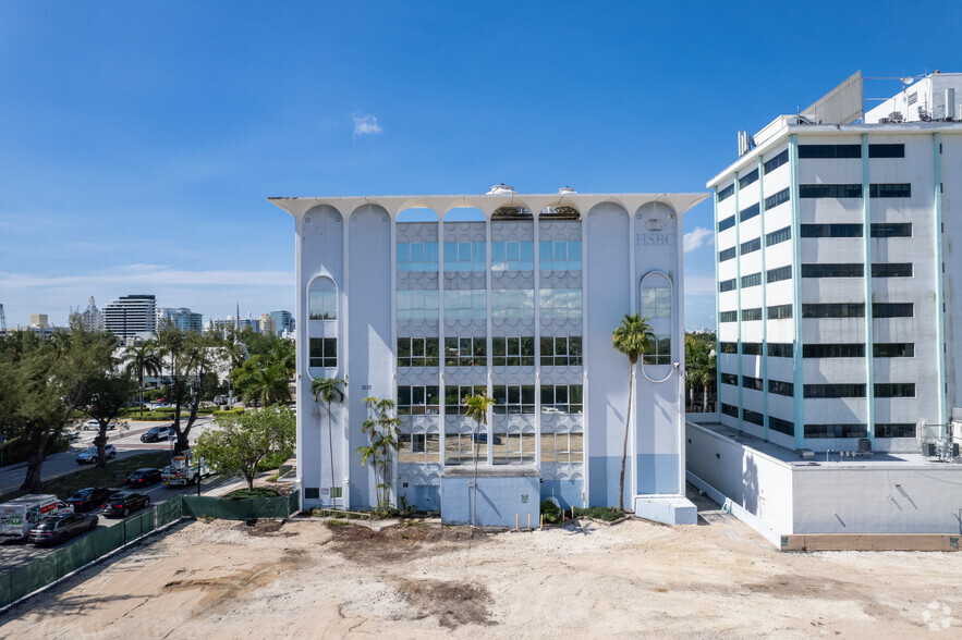 301 Arthur Godfrey Rd, Miami Beach, FL en alquiler - Foto del edificio - Imagen 3 de 6