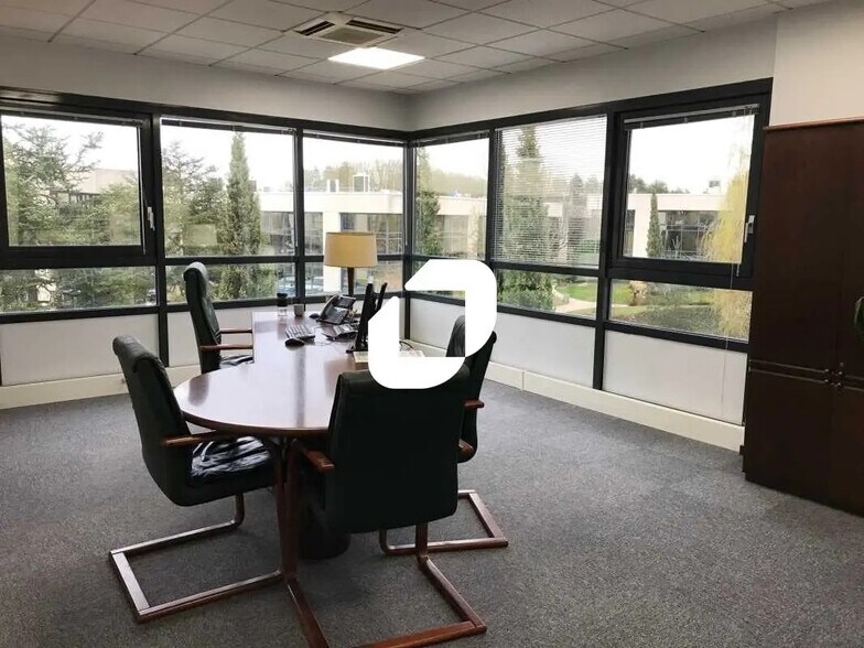 4 Rue Hélène Boucher, Guyancourt en alquiler - Foto del interior - Imagen 3 de 11