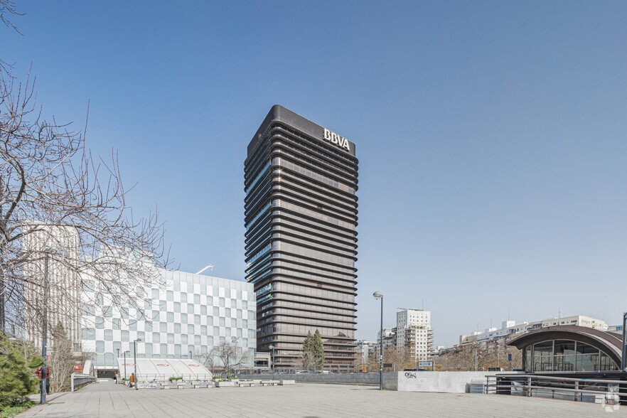 Paseo Castellana, 81, Madrid, Madrid en alquiler - Foto del edificio - Imagen 1 de 11