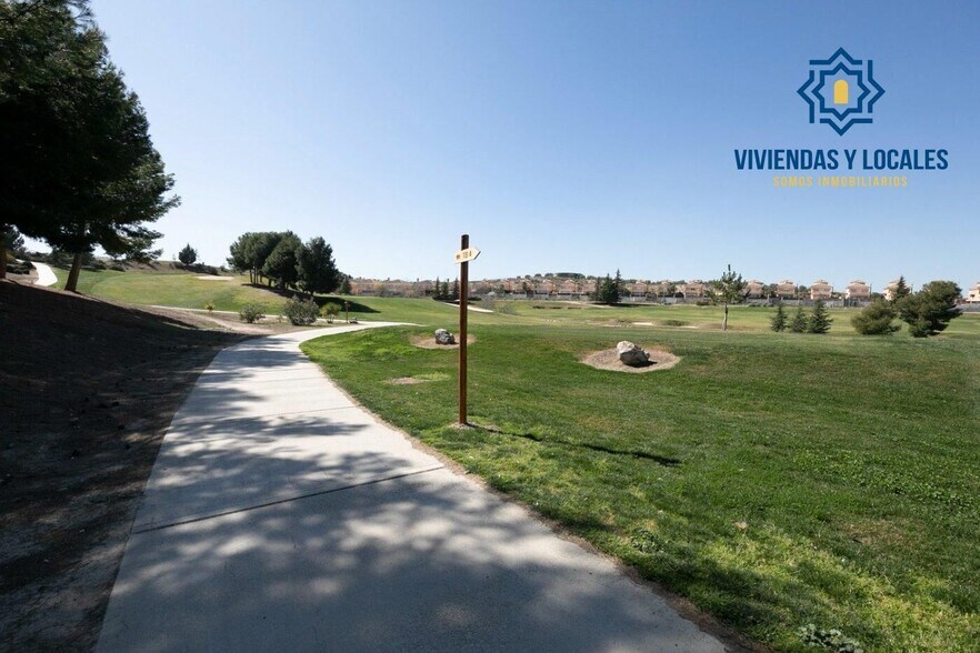 Terreno en Villa de Otura, Granada en venta - Foto del edificio - Imagen 3 de 18