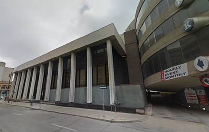 250 Portage Ave, Winnipeg, MB en venta - Foto del edificio - Imagen 3 de 14