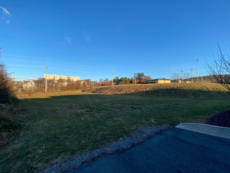 1001 Port Republic Rd, Harrisonburg, VA en venta - Foto del edificio - Imagen 3 de 7