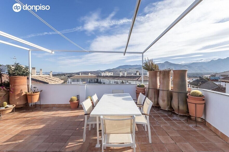 Plaza de España, 2, Dílar, Granada en venta - Foto del edificio - Imagen 2 de 50